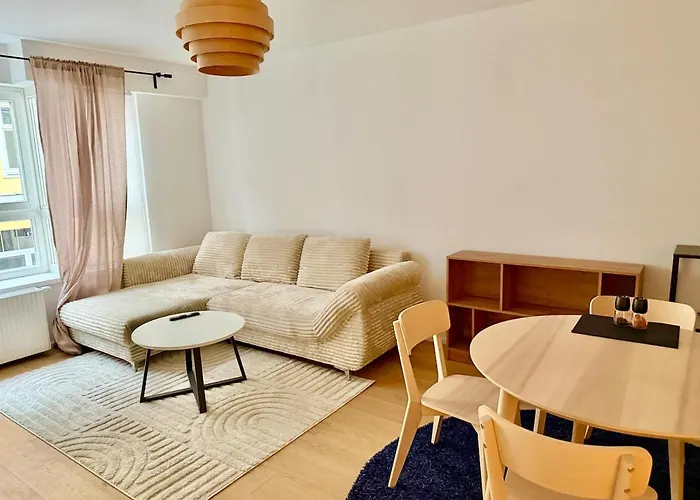 Luxury Stylish With Free Parking